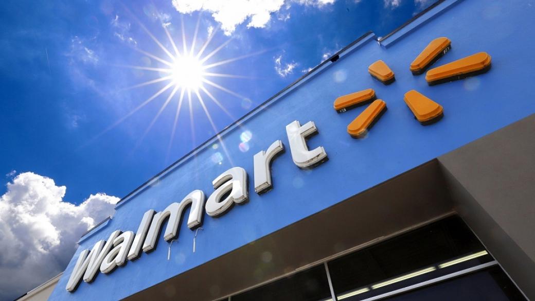 Walmart наема още 50 000 работници