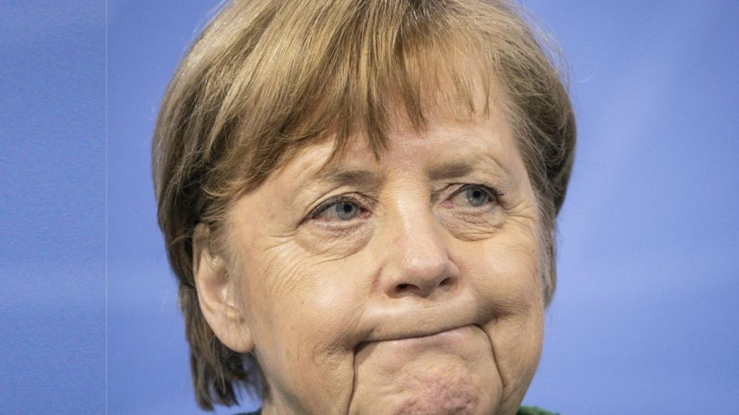 Консерваторите на Меркел са в режим на свободно падане
