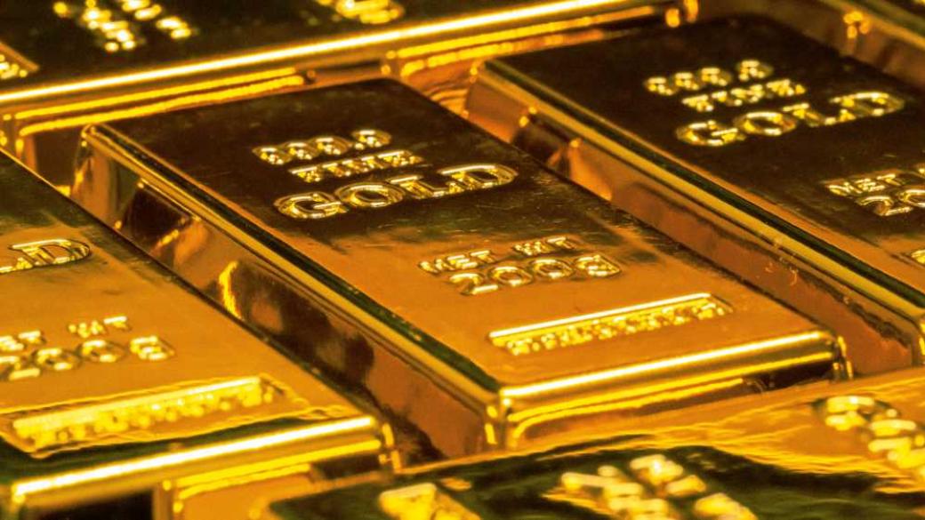 Златото изпраща най-лошия си месец от 4 години насам