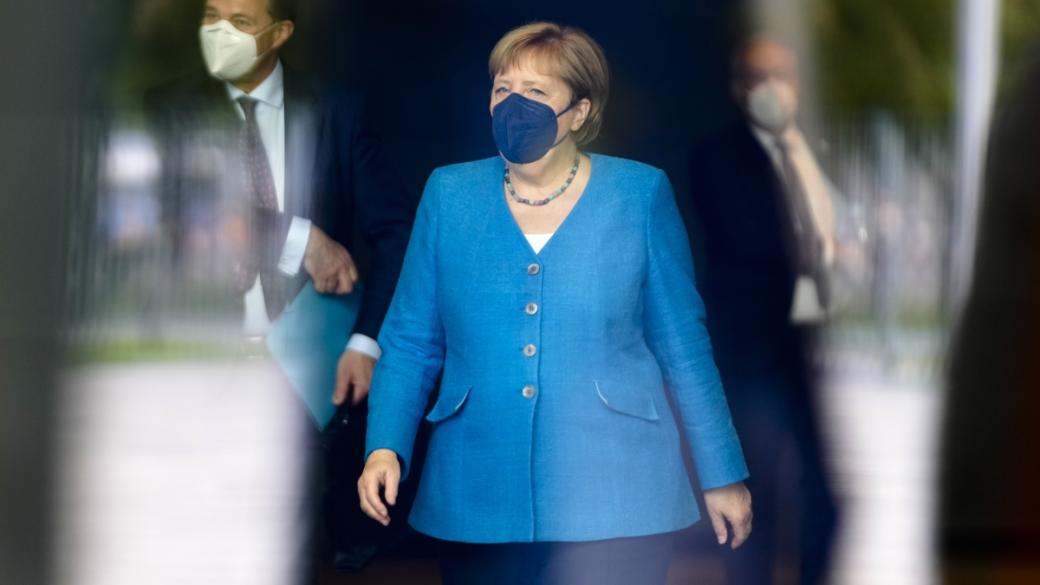 С напускането на Меркел мнозина предвиждат края на „златната ера“ за Германия