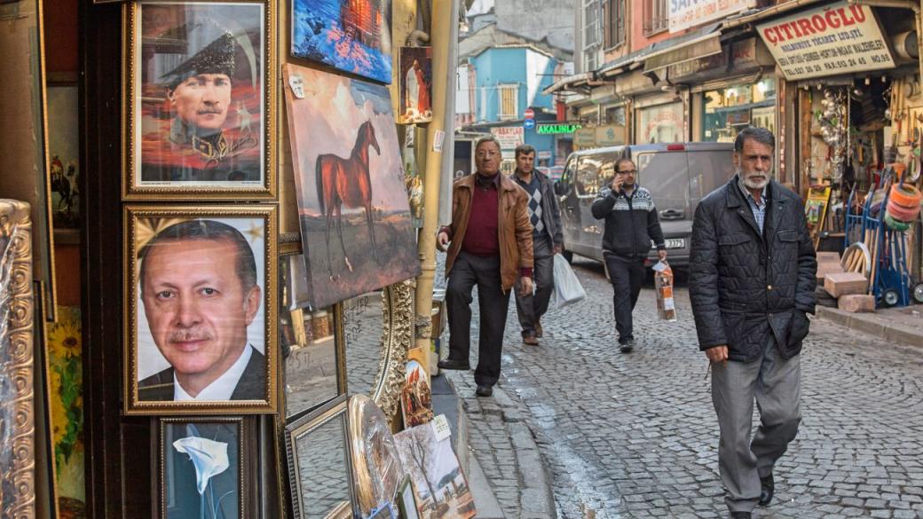 Турция изуми с драстично понижение на лихвите