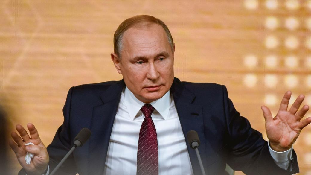 Икономическият форум на Путин излага на показ изолацията на Русия