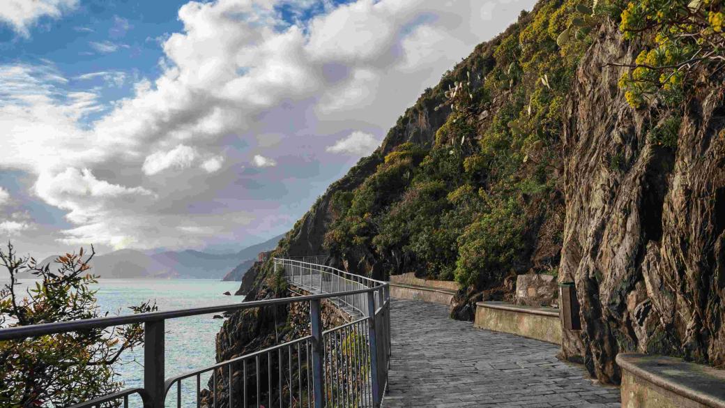 Една от най-известните туристически пътеки в Италия отваря след повече от десетилетие