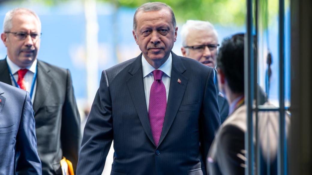 Турция вдигна рязко основната лихва до 30%
