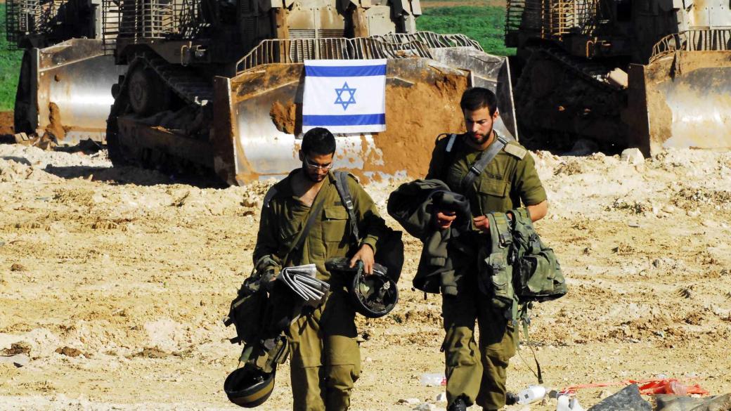 Сблъсъците в Израел превърнаха златото и долара в най-желаните активи