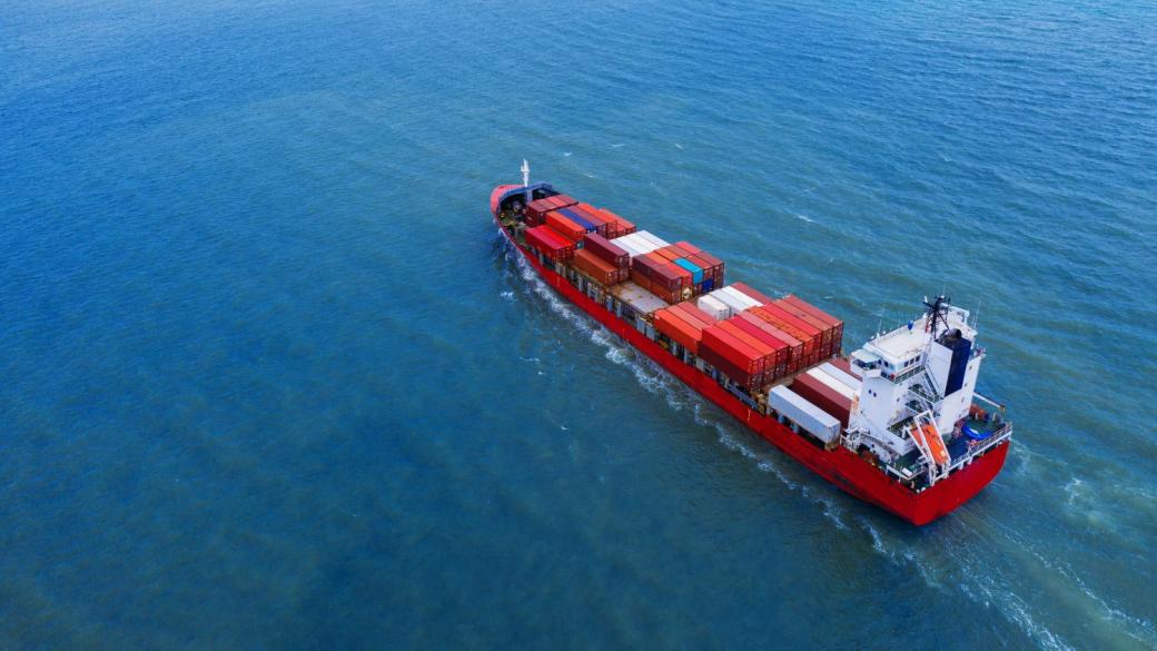 Maersk отново изтегля корабите си от Червено море