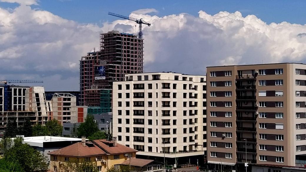 Лихвите по жилищните заеми в България падат през февруари
