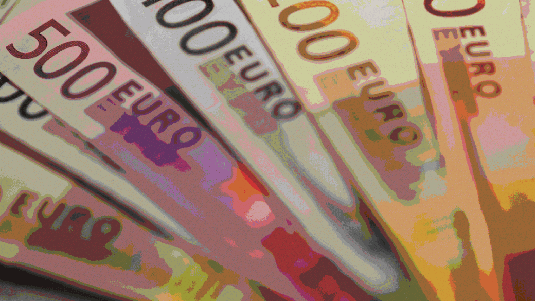 Еврото колебливо заради ситуацията около ЕЦБ и Гърция