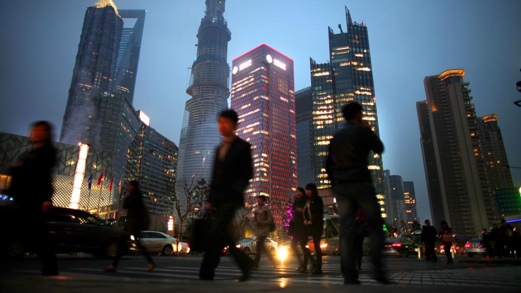 Китай понижи прогнозата си за растеж през 2015 г.