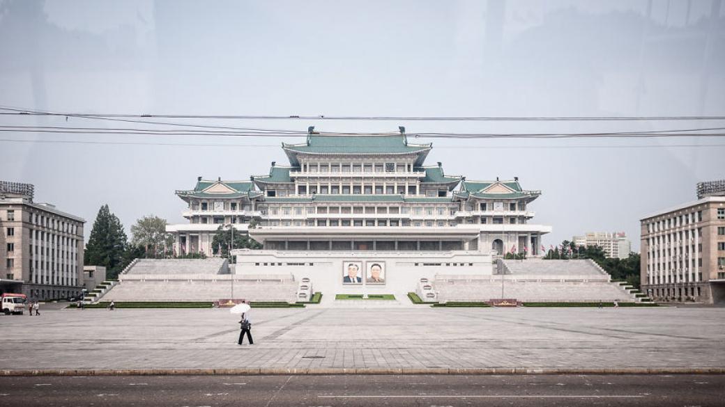 360-гpaдycoвa видeo paзxoдĸa в столицата на Северна Корея