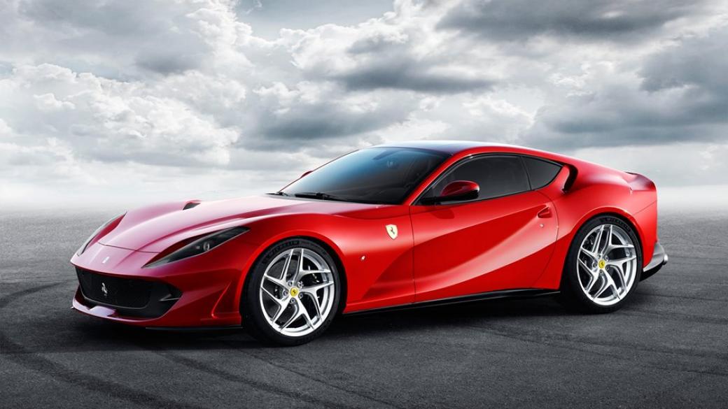 Супер бързо Ferrari ускорява до 100 км/ч за под 3 секунди