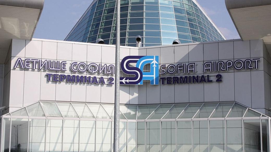 Правителството подновява концесията за Летище София