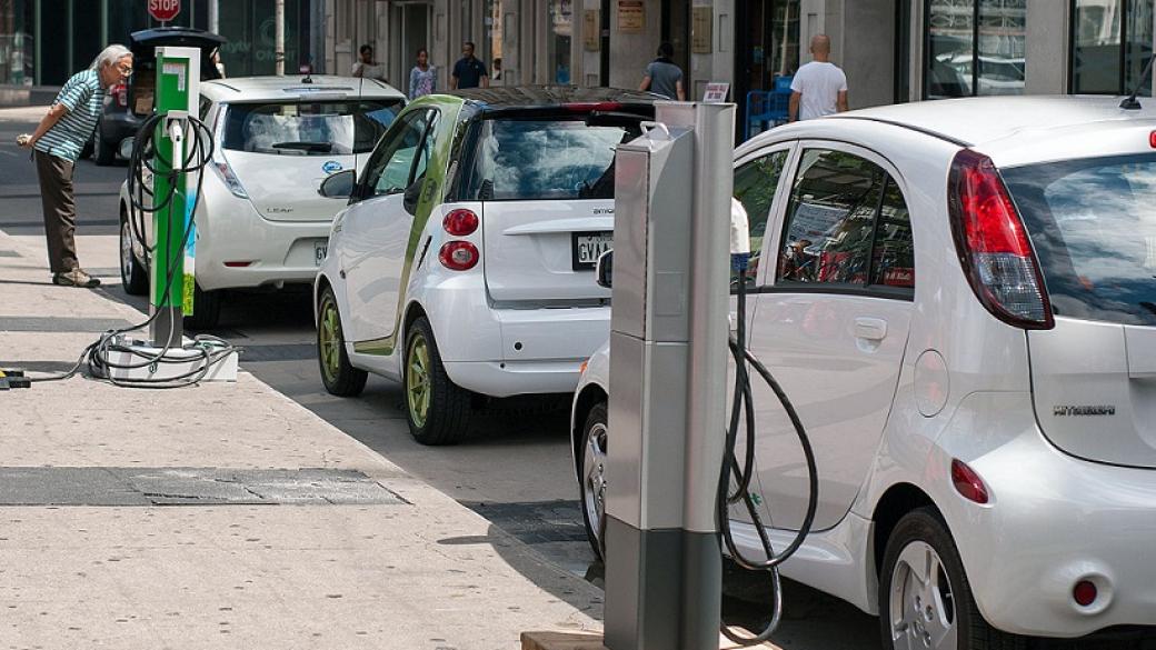 До 2035 г. европейците ще купуват само електрически коли