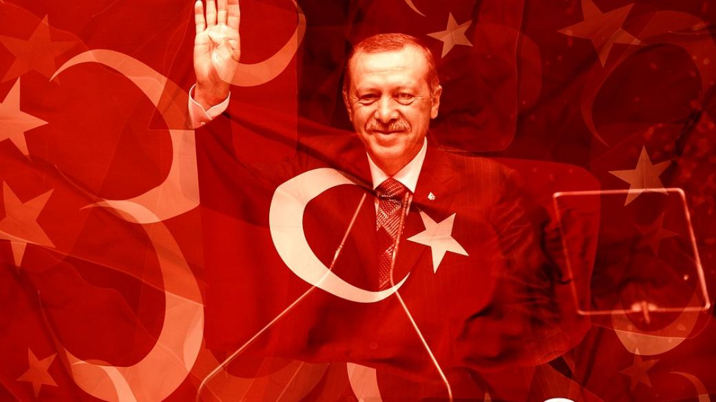 Над 7 000 държавни служители в Турция са уволнени