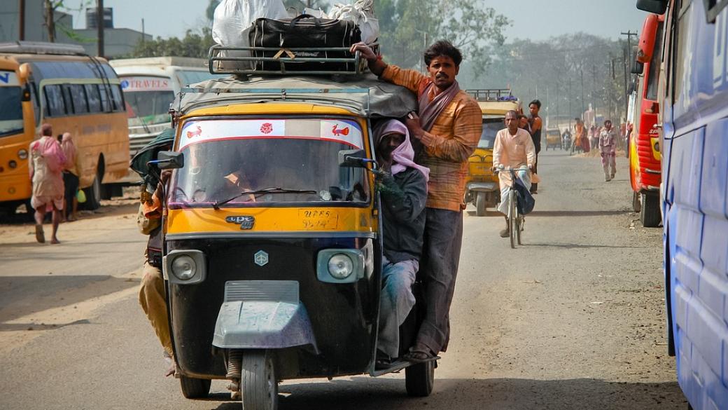 Индия отказва да допусне безпилотни коли в страната
