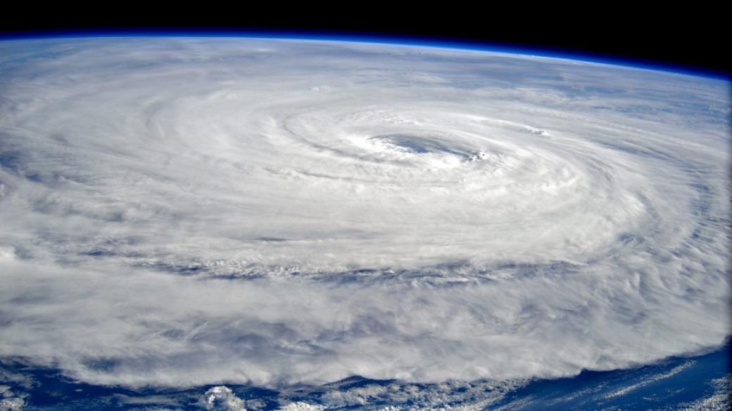 Отмениха близо 260 полета в Япония заради тайфуна „Нору“