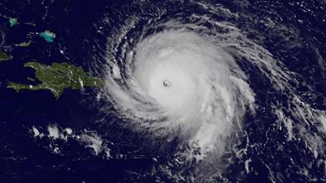 Ураганът „Ирма“ постави световен рекорд