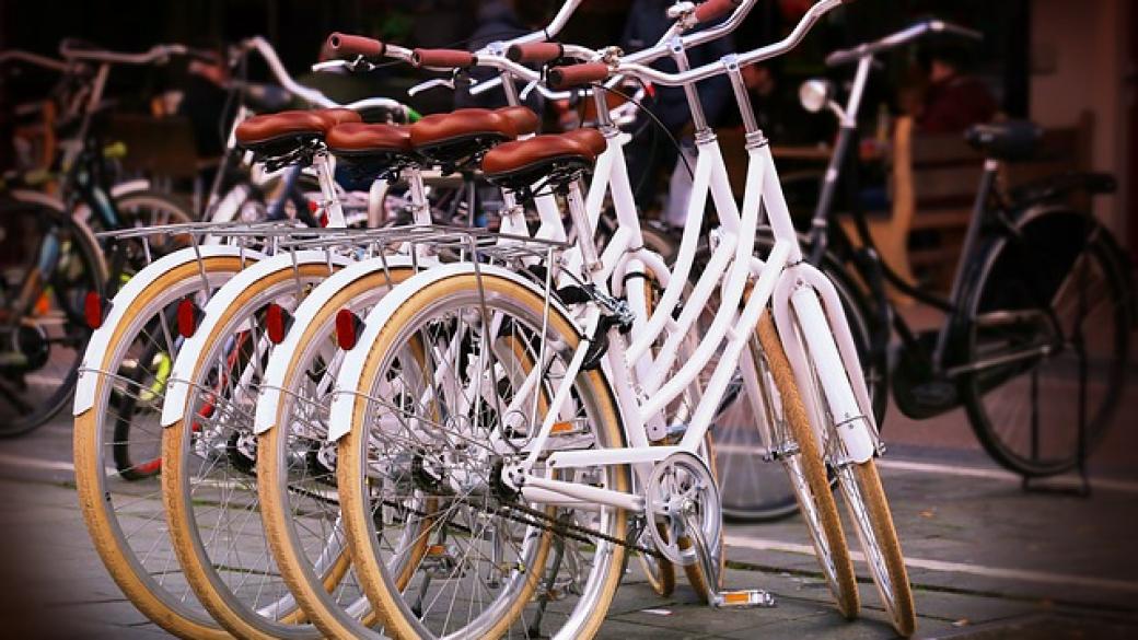 Букурещ дава по 500 леи на граждани за покупка на велосипед