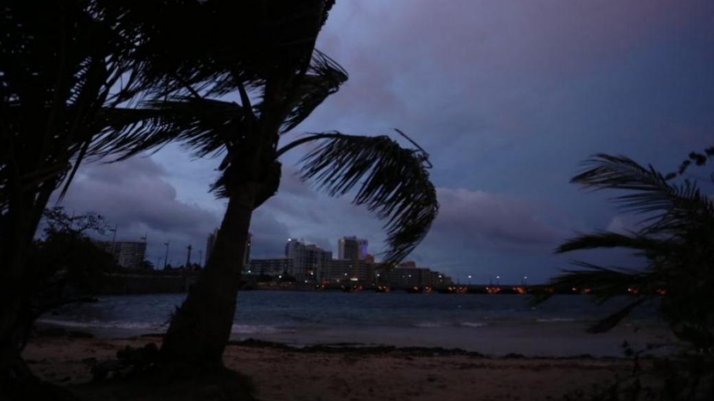 Въвеждат вечерен час в Пуерто Рико заради урагана „Мария“