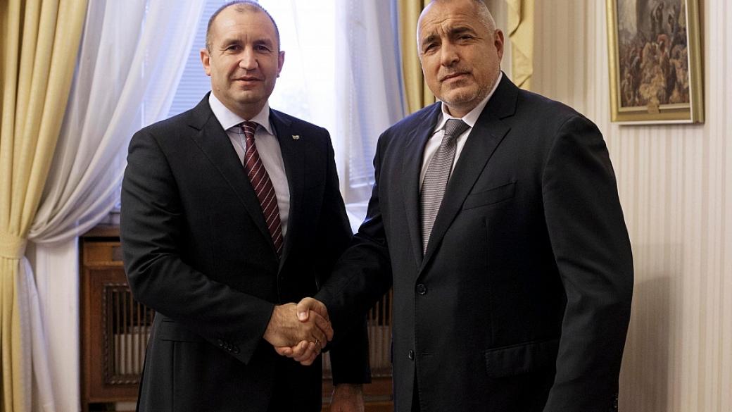 Президентът: Борисов трудно може да надвика съпартийците си