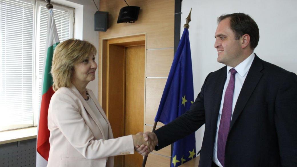 България и Гърция ще си съдействат в борбата с данъчните измами