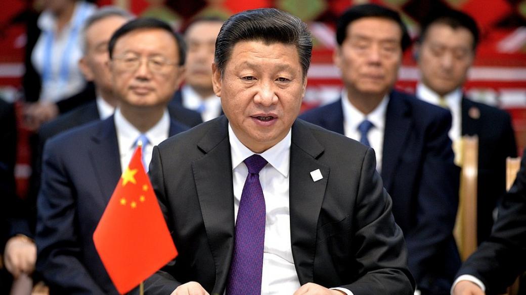 Китайският президент обеща да построи „модерна социалистическа държава”