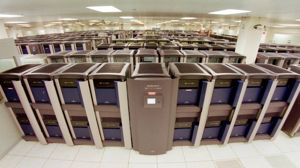 Linux вече работи на всички 500 суперкомпютъра в света