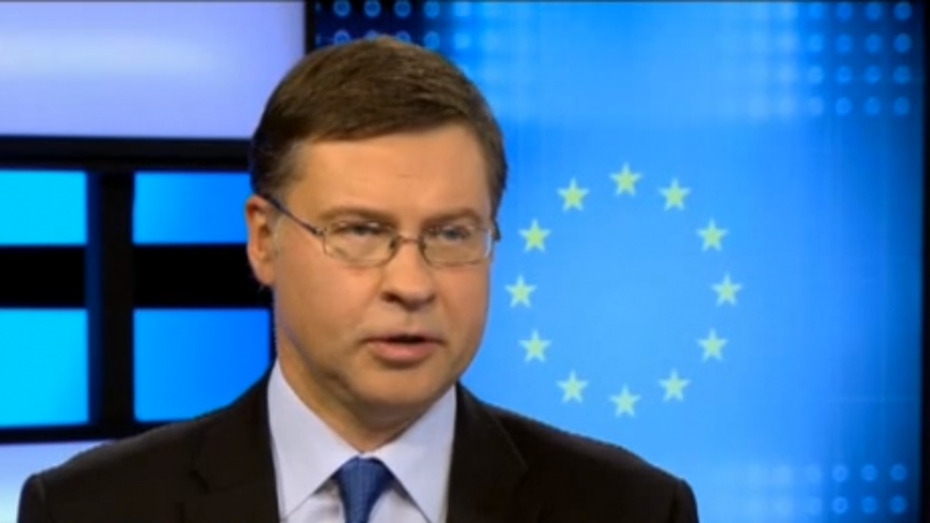 Домбровскис: Не трябва да е трудно България да влезе в чакалнята за еврото