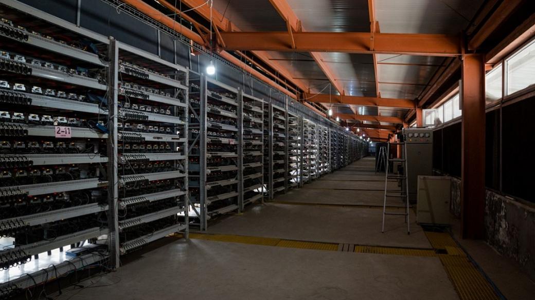 Лидерството на Китай при добива на bitcoin е към края си