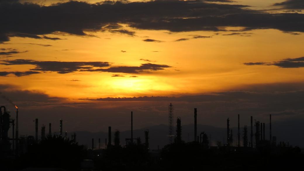 Ню Йорк съди най-големите петролни компании заради отпечатъка им върху климата