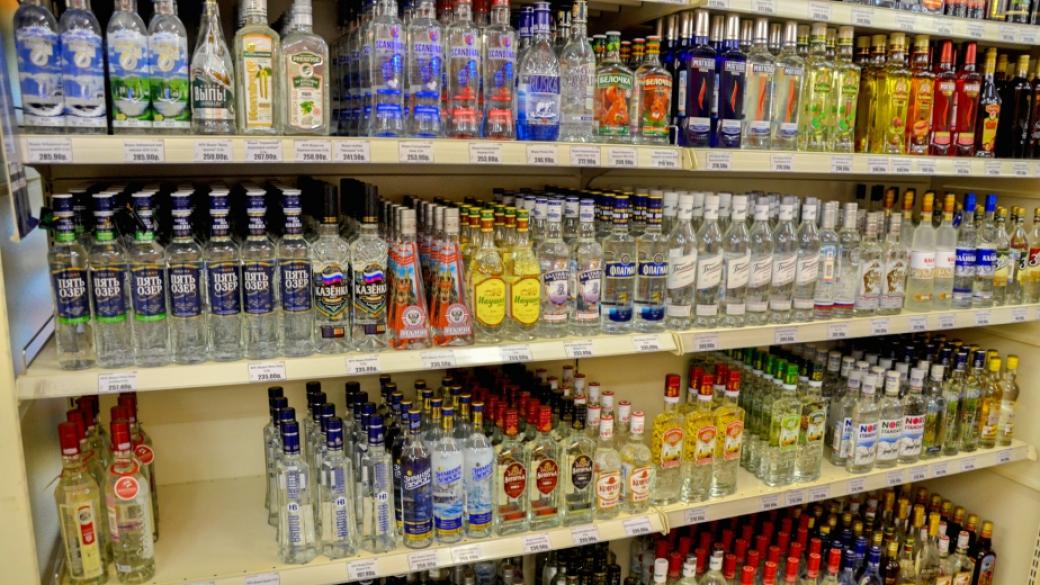 Русия остана без най-евтината си водка