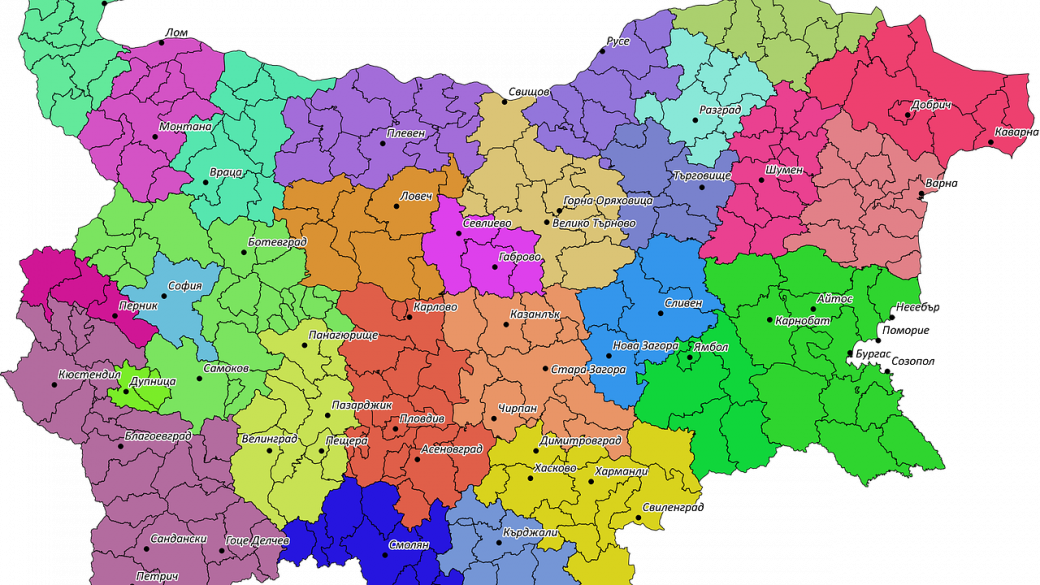 Какъв е отрасловият профил на областите в България?
