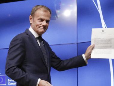 “В ада има специално място за онези, които насърчаваха Brexit без план”