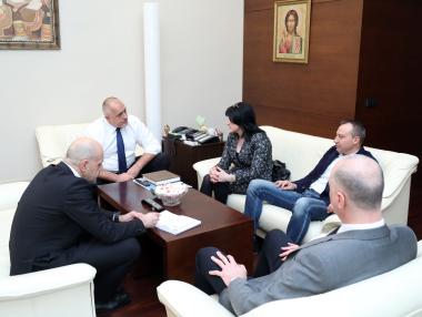 Борисов търси на кого е дал субсидиите за районите без обществен транспорт