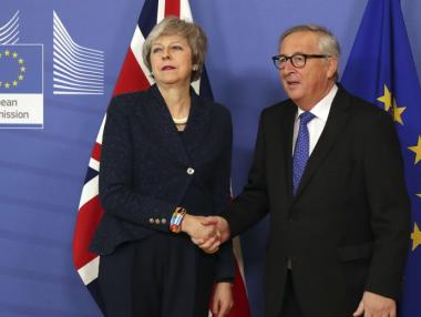 ЕС не склони за предоговаряне на споразумението за Brexit