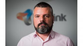 Интернет светът може да бъде атакуван отвсякъде и хакерите използват това