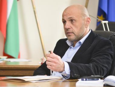 Дончев: Избори с нов състав на ЦИК е голяма авантюра