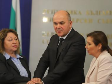 Петков: Бюджетът за социални услуги е с 30 млн. лв. повече през 2019 г.