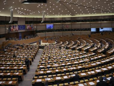 Евродепутатите одобриха до 4 млрд. лв. повече евросредства за България