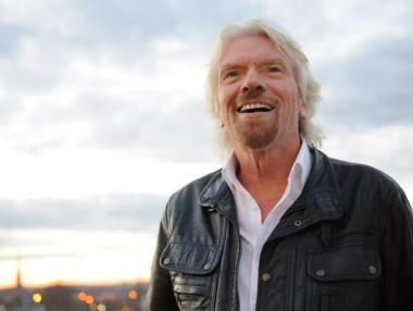 Брансън: Богатите заслужават тежки данъци, ако не направят капитализма по-добър