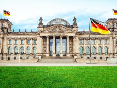 Германската икономика избегна рецесията, но остава в застой