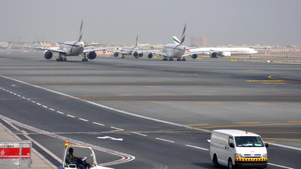Дронове блокираха най-натовареното летище в света