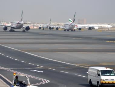 Дронове блокираха най-натовареното летище в света