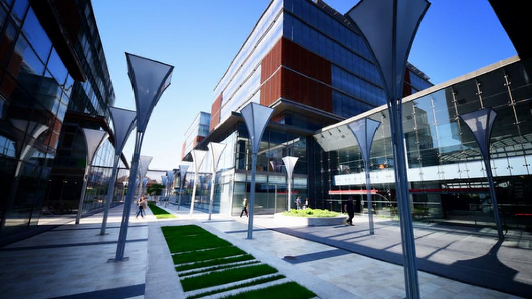 Собственикът на мол Paradise продава офис сгради за €300 млн. в Румъния