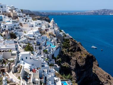 Гърция с 3 големи нови туристически проекта