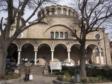 Стартира нов конкурс за ремонта на площад „Света Неделя“