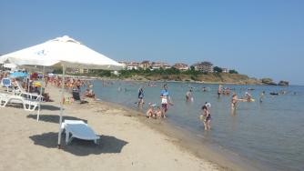 Правителството наложи забрана за чадъри и хавлии върху плажовете с дюни