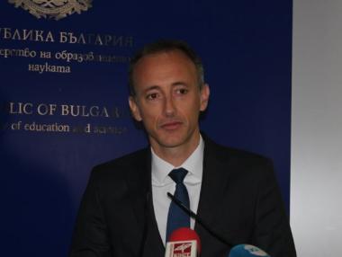 До края на 2019 г. всички училища трябва да имат wi-fi мрежи