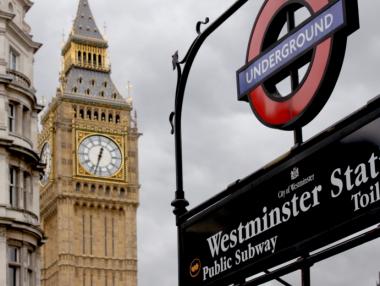 Великобритания отчита невиждан от 1993 г. бюджетен излишък