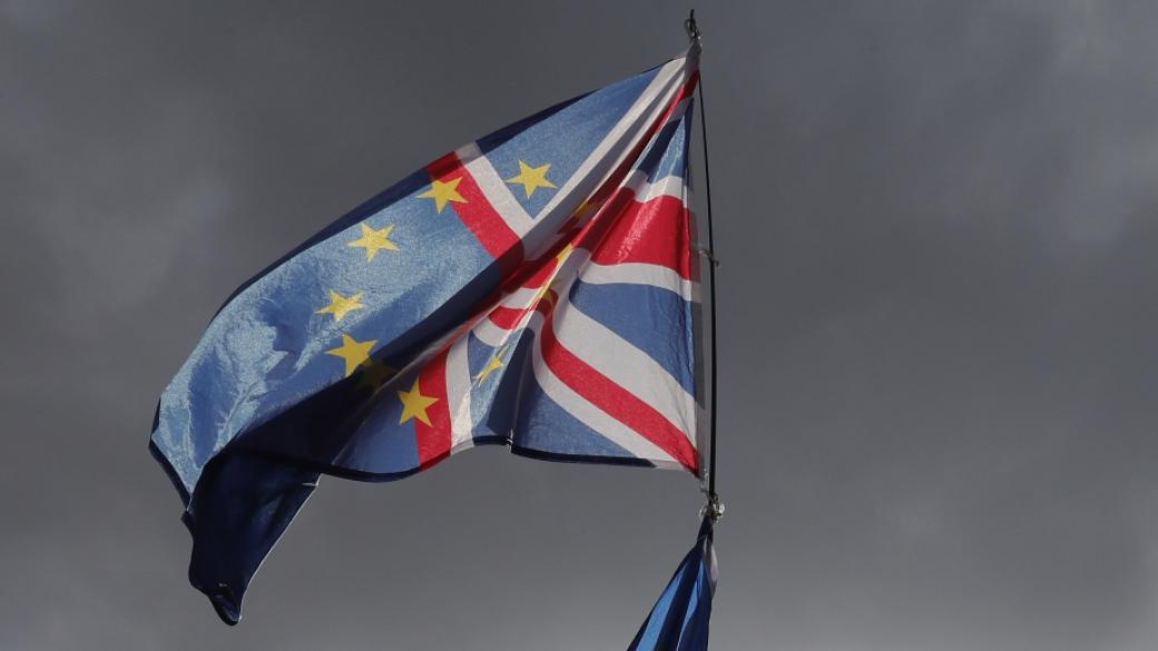 Трима британски министри публично настояха за отлагане на Brexit